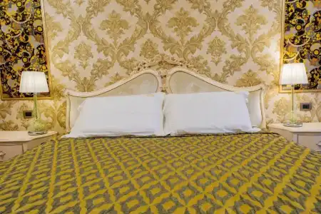 EGO’ Boutique - The Silk Road - 40