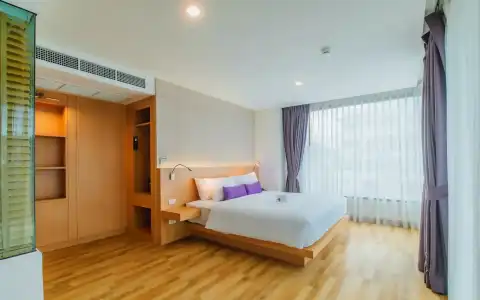 The Lunar Patong - 84