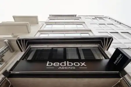 Bedbox Hostel - 0