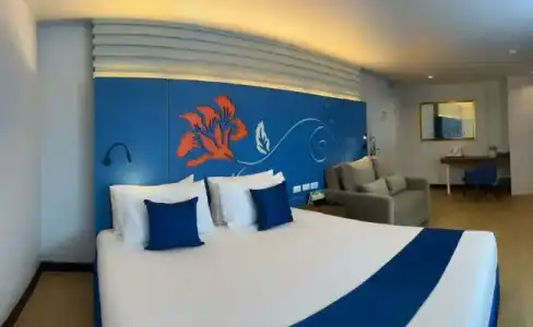 Days Inn by Wyndham Patong Beach Phuket - 64