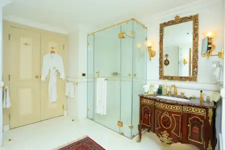 Hilton Alexandria Corniche - 129