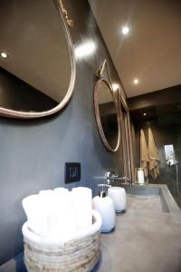 Casa Nostra Luxury Suites - 95