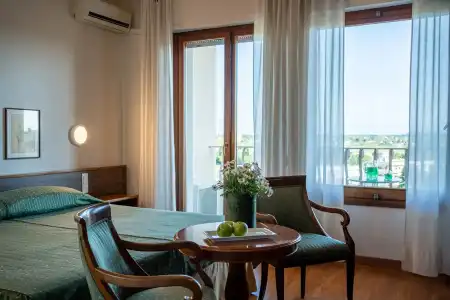 LA RESIDENCE & IDROKINESIS – Thermal Rehab - 55