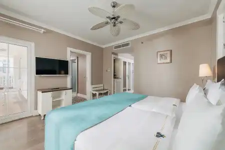 Rubi Platinum Spa Resort & Suites - All Inclusive - 78