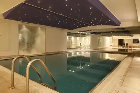 Samm Bistro Spa - 13