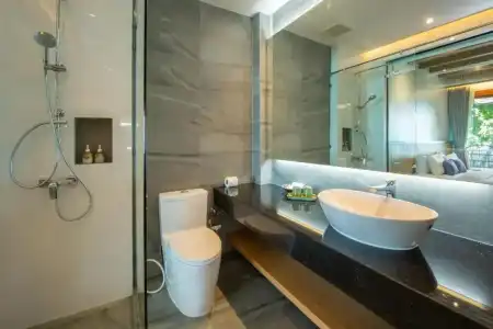 Coral Cliff Beach Resort Samui - 17