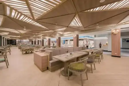 Oceanfront Beach Resort - 12