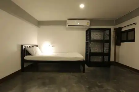 Balcony Party Hostel - Adult Only +18 - 33