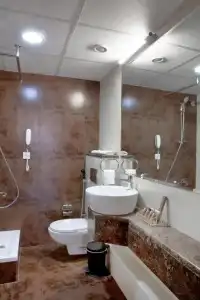 Landmark, Baniyas - 43