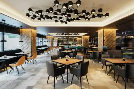 Hilton Osaka - 11