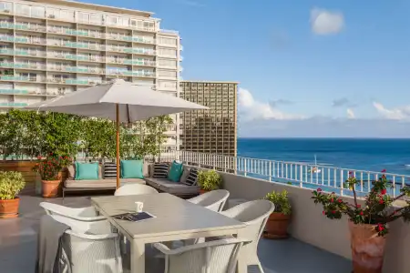 Hilton Vacation Club The Modern Honolulu - 90