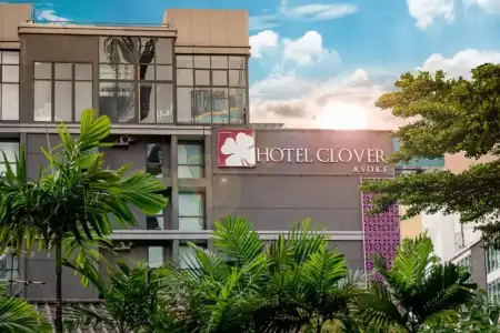 Clover Asoke - 0