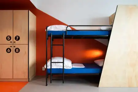 Via Suites - 36
