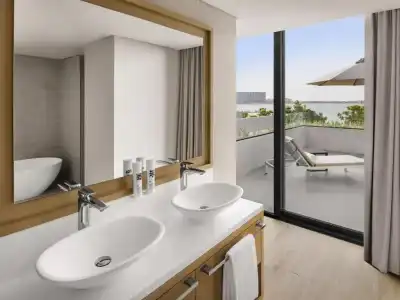Movenpick Resort Al Marjan Island - 21