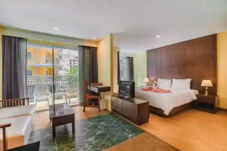Elite Suites Patong - 21