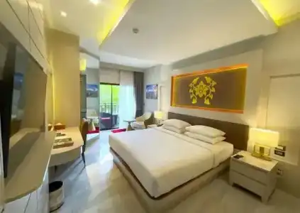 Quality Beach Resorts and Spa Patong - 51
