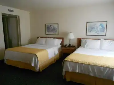 Hawthorn Extended Stay by Wyndham Green Bay - 40