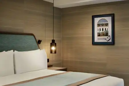 DoubleTree by Hilton London West End - 47