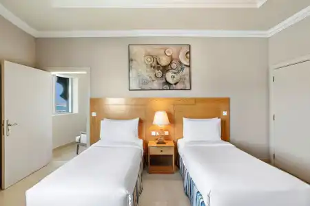 Al Hamra Residences Apartment - 56
