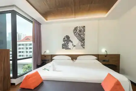 RakYim Siam Sukhumvit 15 - 69