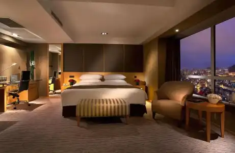 Pullman - 4