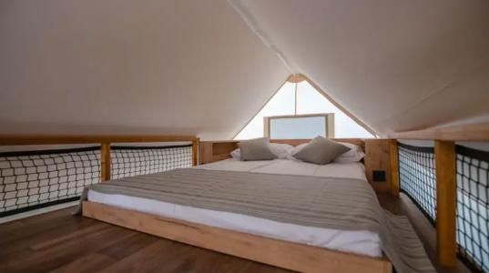 Arena One 99 Glamping - 40