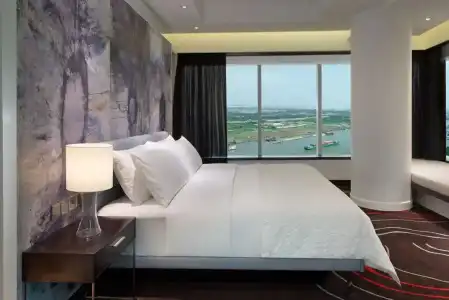 Le Meridien Saigon - 52