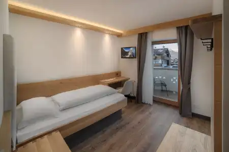 Renè Dolomites Boutique - 2