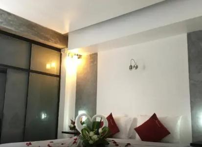 The Front and Apartment - 153