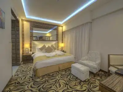 Orchid Vue - 22