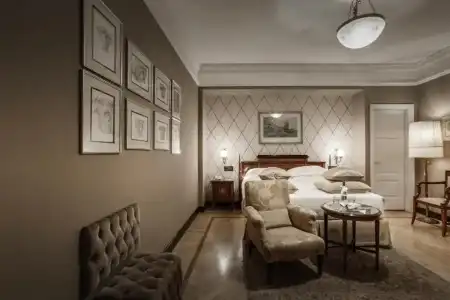 Grand et de Milan - 42
