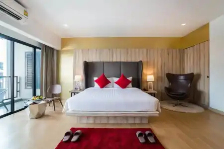 J Pattaya - 4