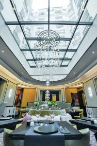 Maison Astor Paris, Curio Collection by Hilton - 19