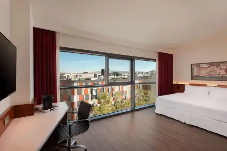 Four Points by Sheraton Barcelona Diagonal - 37