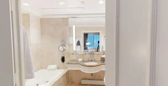 Omni Berkshire Place - 96