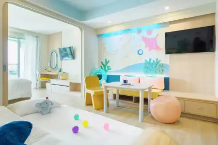 Katathani Phuket Beach Resort - 73