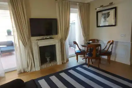 Trevi Palace Luxury Inn - 68