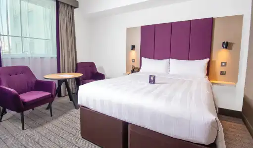 Premier Inn Dubai International Airport - 51