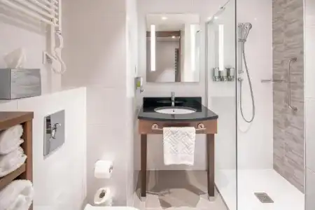 Hampton by Hilton Warsaw Mokotow - 41
