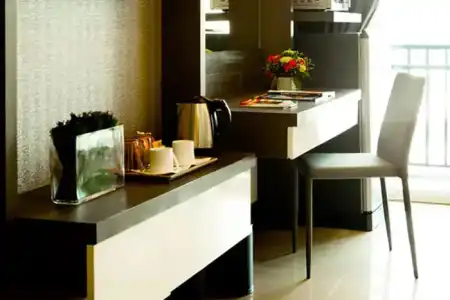 Crystal Suites Suvarnabhumi Airport - 39