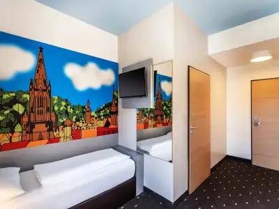 B&B Freiburg-Süd - 31