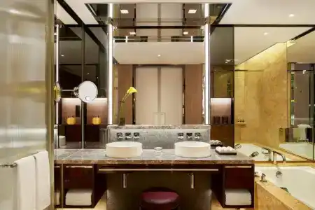 Four Seasons - 20