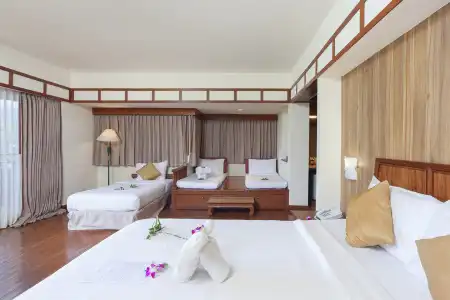 Seaview Patong - 89