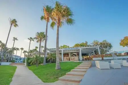 Dome Beach Marina & Resort - 31