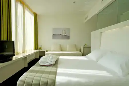 Mercure Nerocubo Rovereto - 50