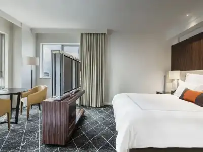 Swissotel Sydney - 90