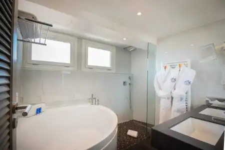 Splendid & Spa Nice - 62