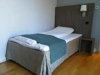 Dombåstun - 32