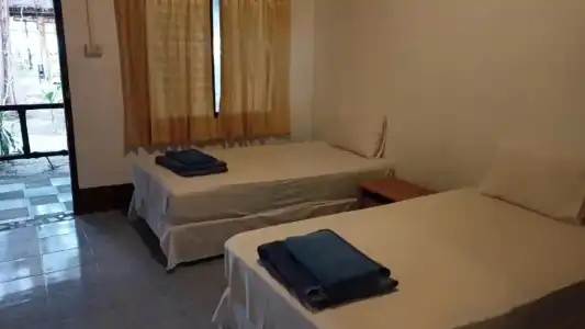 Kradan Beach Resort - 26