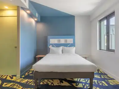 Ibis Budget Center - 50